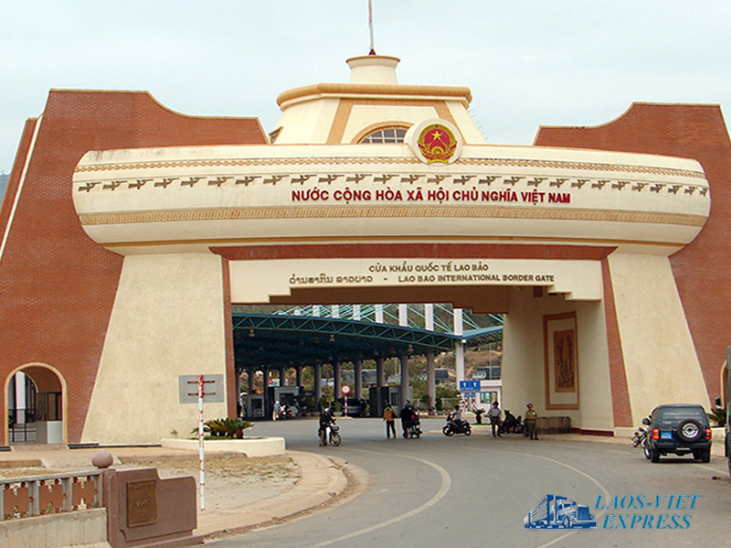 Cửa khẩu quốc tế Lao Bảo