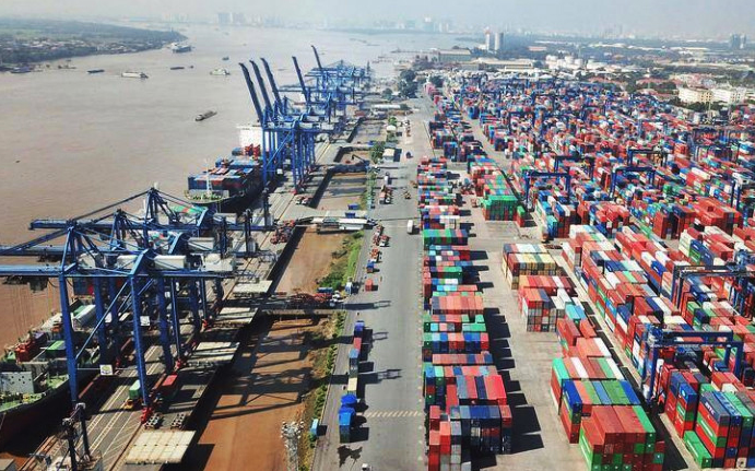 Vận chuyển hàng hóa xuất nhập khẩu