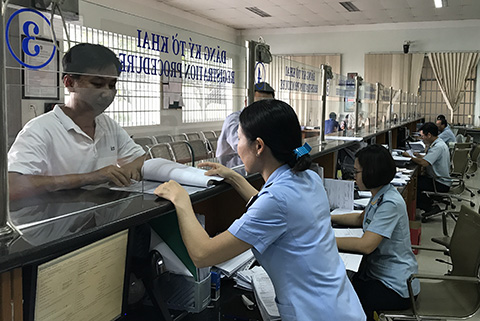 Làm thủ tục hải quan cho hàng nhập khẩu